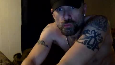 Snapshot of allitrunnin chatting on 01-15-26, 10:20 allitrunnin online show from 01-15-26, 10:20