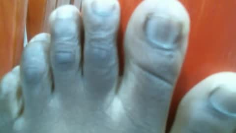 Snapshot of alliyah1 chatting on 10-20-25, 02:12 Ally online show from 10-20-25, 02:12