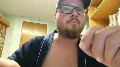 Snapshot of allofuck4 chatting on 11-16-25, 01:28 allofuck4 online show from 11-16-25, 01:28