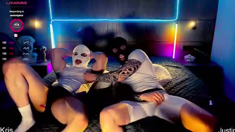 Snapshot of alltimehorny19 chatting on 01-18-25, 07:58 Justin online show from 01-18-25, 07:58