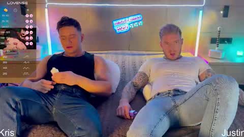 Snapshot of alltimehorny19 chatting on 09-21-25, 12:07 Justin online show from 09-21-25, 12:07