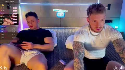 Snapshot of alltimehorny19 chatting on 09-26-25, 10:14 Justin online show from 09-26-25, 10:14