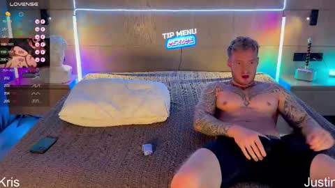 Snapshot of alltimehorny19 chatting on 09-27-25, 03:39 Justin online show from 09-27-25, 03:39