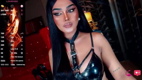 Natalya Fox online show from 10-14-25, 07:53