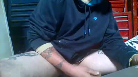 allwolf0323 online show from 10-24-25, 08:44