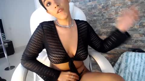 Snapshot of ally_summer chatting on 12-27-24, 09:11 ally_summer online show from 12-27-24, 09:11