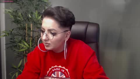         online show from 02-15-25, 01:53