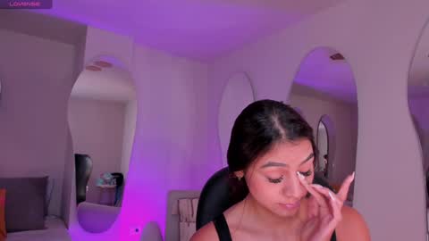 Alisson online show from 01-14-25, 04:40
