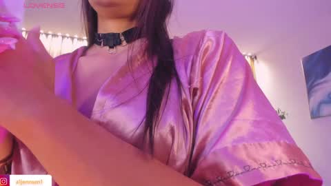 Alisson online show from 01-20-25, 01:32