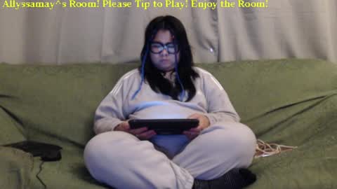 Allyssamay online show from 01-05-25, 06:24