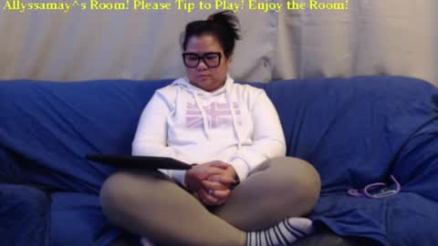 Allyssamay online show from 02-11-25, 06:40