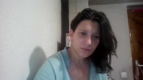 Snapshot of alma_amy chatting on 12-01-24, 07:47 Alma online show from 12-01-24, 07:47