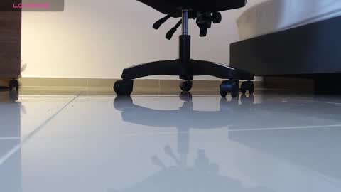 ALMA FENIX  online show from 10-15-25, 12:33