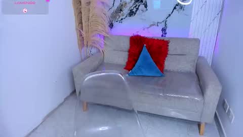 Snapshot of almalopez_ chatting on 11-26-25, 01:45 almalopez_ online show from 11-26-25, 01:45