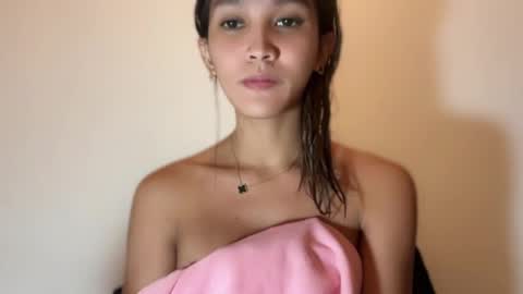 larah online show from 10-04-25, 09:29