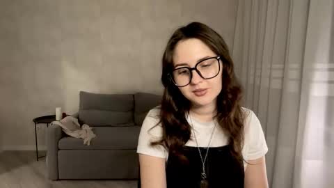 Anna online show from 10-25-25, 08:47