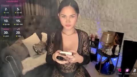 alodialuxts online show from 11-15-25, 10:12