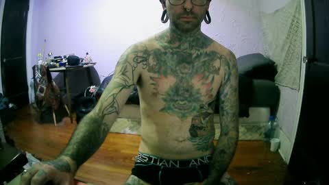 Snapshot of aloewish chatting on 11-02-25, 08:39 Aloe online show from 11-02-25, 08:39