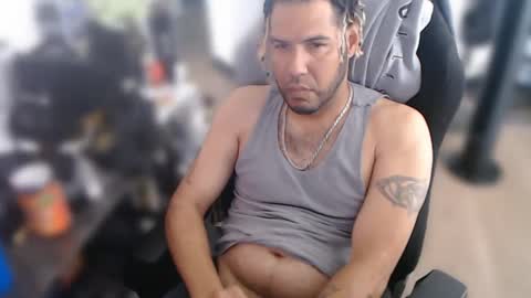 simplyfaded online show from 03-09-25, 09:57