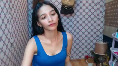 Snapshot of alondra_aleng_ereng chatting on 10-23-25, 06:02 Alondra  online show from 10-23-25, 06:02