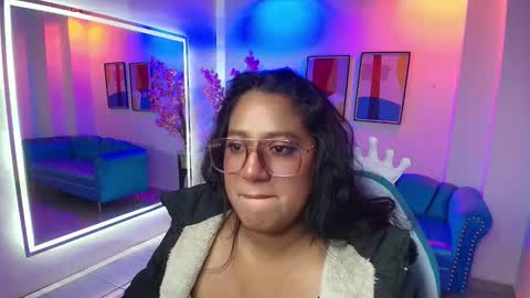 Alondra  online show from 11-19-25, 03:17