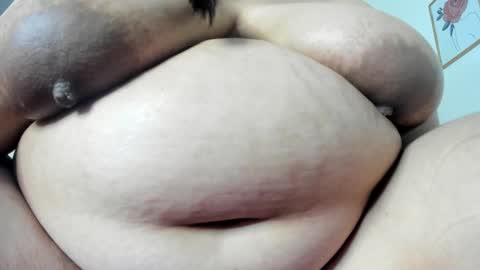 Snapshot of alondra_zaens chatting on 02-12-25, 12:05 Alondra online show from 02-12-25, 12:05