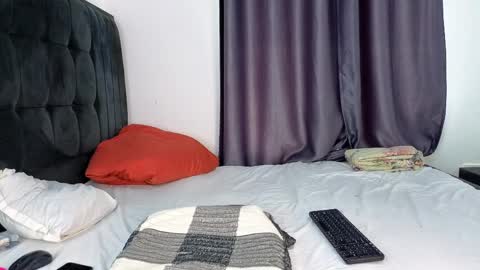 alotta_titties online show from 04-03-26, 08:23