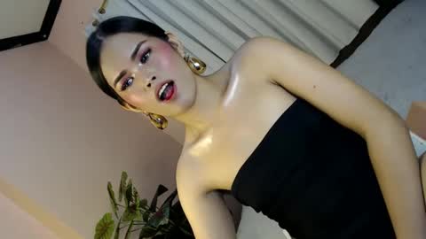 LEXY online show from 01-09-25, 01:35