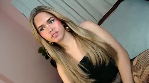 LEXY online show from 01-11-25, 05:51