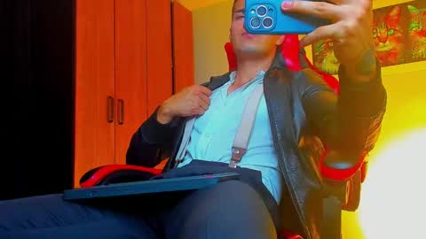 alpha_dominus_ online show from 10-03-25, 04:53