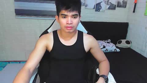 Snapshot of alpha_rider chatting on 10-03-25, 12:13 Angelo online show from 10-03-25, 12:13