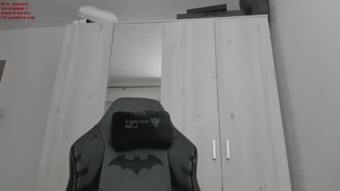 Andi online show from 02-22-25, 04:51