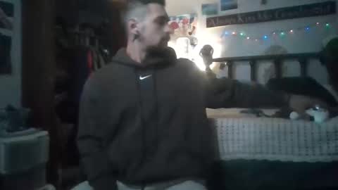 Snapshot of alphadomcole chatting on 10-22-25, 12:55 alphadomcole online show from 10-22-25, 12:55