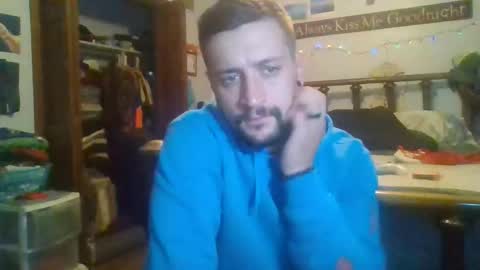 Snapshot of alphadomcole chatting on 10-23-25, 01:16 alphadomcole online show from 10-23-25, 01:16