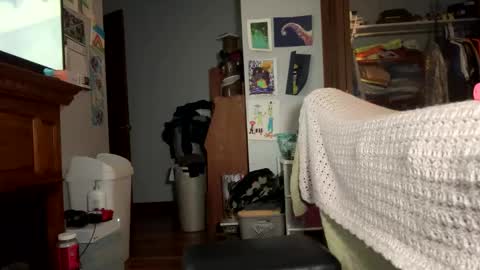 Snapshot of alphadomcole chatting on 11-04-25, 05:39 alphadomcole online show from 11-04-25, 05:39