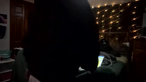 Snapshot of alphadomcole chatting on 11-10-25, 02:10 alphadomcole online show from 11-10-25, 02:10