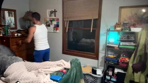 Snapshot of alphadomcole chatting on 11-12-25, 05:41 alphadomcole online show from 11-12-25, 05:41