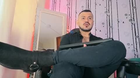 Snapshot of alphadrip chatting on 10-18-25, 12:28 alphadrip online show from 10-18-25, 12:28