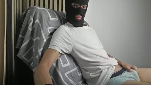 Snapshot of alphafindomhot chatting on 11-20-25, 06:02 alphafindomhot online show from 11-20-25, 06:02