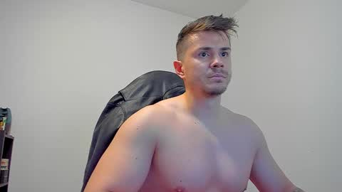 Snapshot of alphagodleatherking92 chatting on 12-23-24, 11:57 LeatherMaster online show from 12-23-24, 11:57