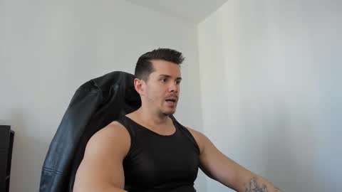 Snapshot of alphagodleatherking92 chatting on 09-22-25, 12:29 LeatherMaster online show from 09-22-25, 12:29