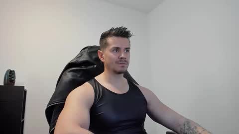 Snapshot of alphagodleatherking92 chatting on 10-23-25, 07:29 LeatherMaster online show from 10-23-25, 07:29