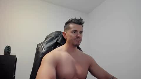 Snapshot of alphagodleatherking92 chatting on 11-04-25, 08:24 LeatherMaster online show from 11-04-25, 08:24