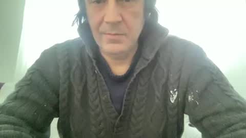 Snapshot of alphandre chatting on 02-06-25, 07:45 AlphAndre online show from 02-06-25, 07:45