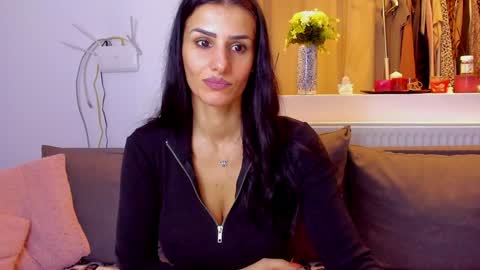 Snapshot of alphaqueenx chatting on 02-23-26, 11:13 Michelle online show from 02-23-26, 11:13