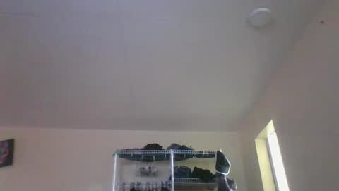 Snapshot of alphaswitchard chatting on 12-24-24, 06:06 ur god online show from 12-24-24, 06:06
