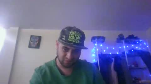 Snapshot of alphaswitchard chatting on 01-07-25, 07:17 ur god online show from 01-07-25, 07:17