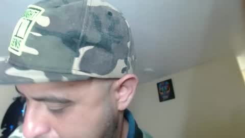Snapshot of alphaswitchard chatting on 01-31-25, 01:33 ur god online show from 01-31-25, 01:33