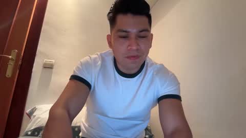 Snapshot of alt3rego97 chatting on 02-18-26, 01:23 alt3rego97 online show from 02-18-26, 01:23