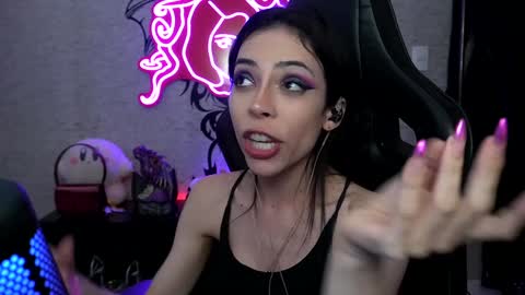 Sofie Kimino online show from 12-10-24, 01:11